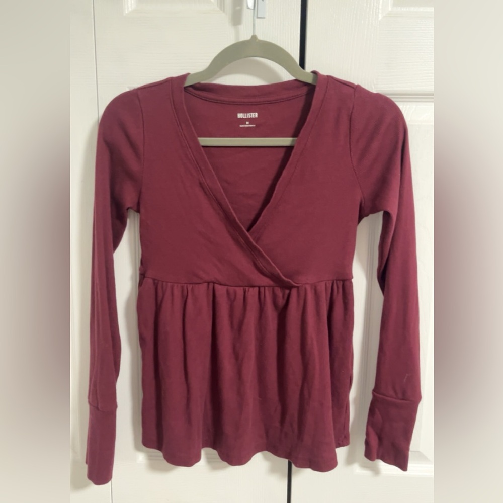 Hollister Women's Burgundy Babydoll Top